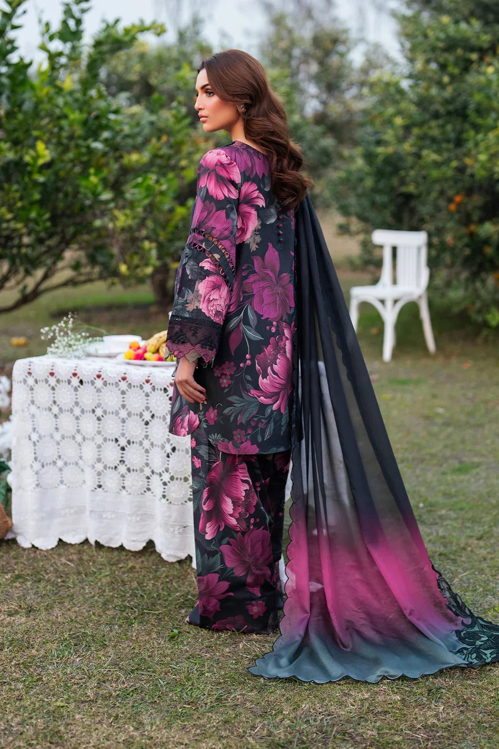 Iznik Rang e Mausam Luxury Lawn Embroidered Unstitched Collection UE - 399 - 3 Pieces Lawn - Zainabjees