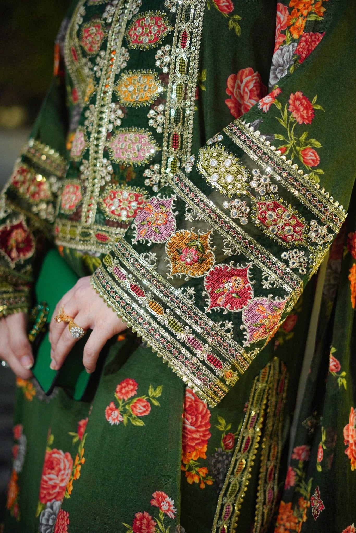 Aneelas Silk Dress Embroidered Unstitched 3 Piece Green Lux-15 Zainabjees Aneelas Silk Dress Embroidered Unstitched 3 Piece Green Lux-15 Zainabjees