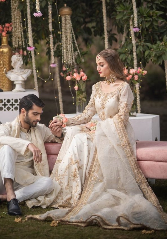Maha Wajahat Organza Embroidered Unsticthed 3 Piece Zohra