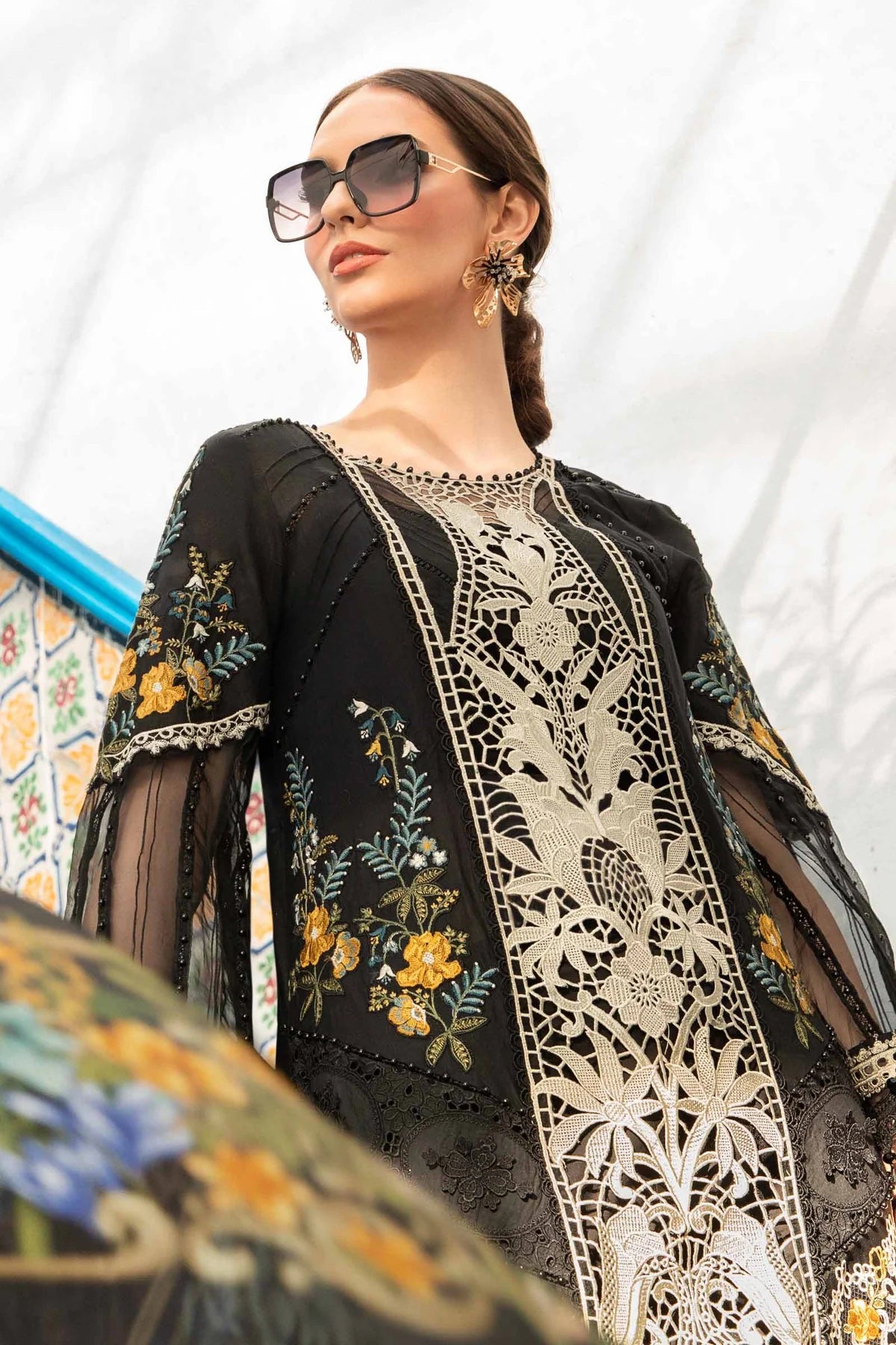 Maria.B Embroidered Unstitched Luxury Lawn 3Pc Suit D-2415-B