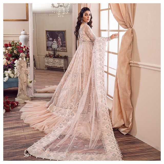 Anaya Enigma Hand Made Wedding Couture Wearing By Ayeza Khan Unstitched IVANA Net Embroidered