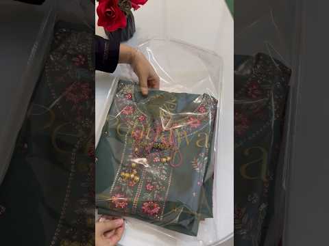 Pehnawa Luxury Embroidered Lawn Stitched 3PC Suit