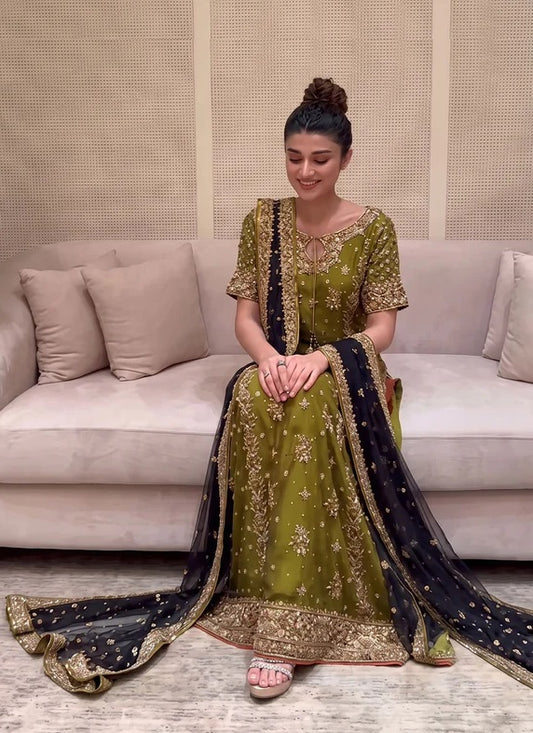 Zeeshan Danish Luxury Net Embroidered Unstitched 3PC Suit Rehma Zaman